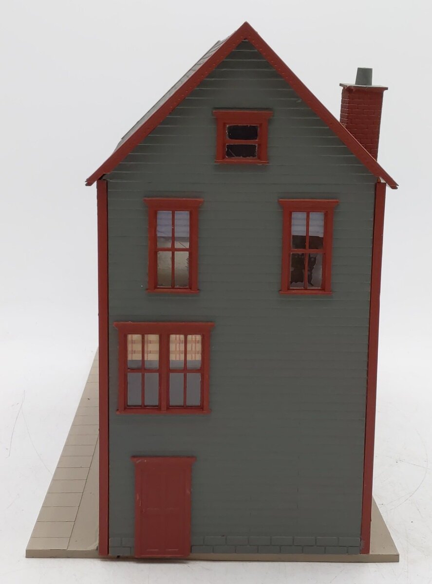 IHC 300-5 O Gauge Custom Victorian Style Gingerbread House Building EX