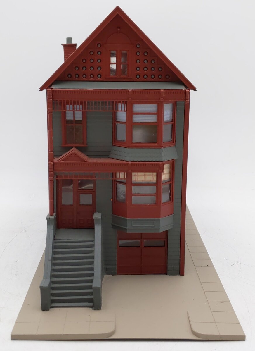 IHC 300-5 O Gauge Custom Victorian Style Gingerbread House Building EX