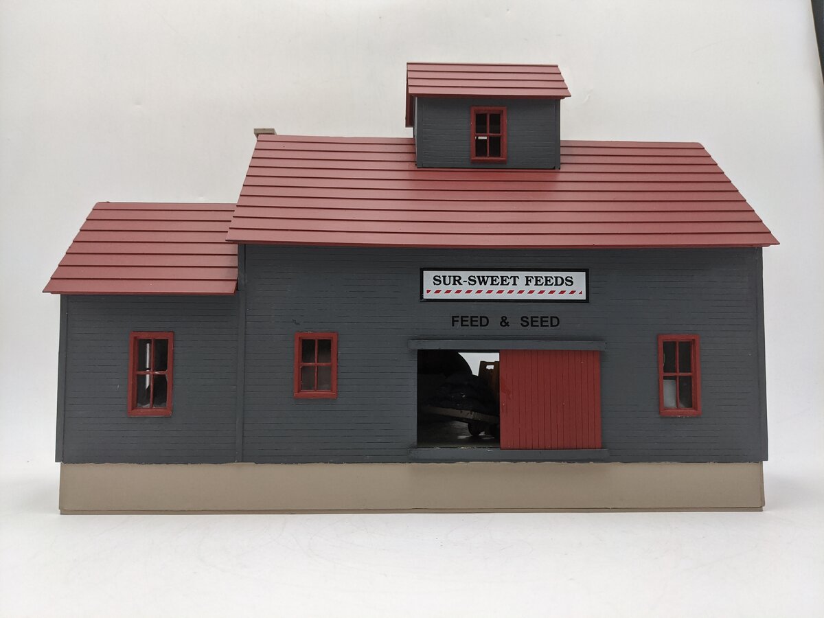 O Scale Sur-Sweet Feeds Farmer Co-Op Lighted Building-Custom