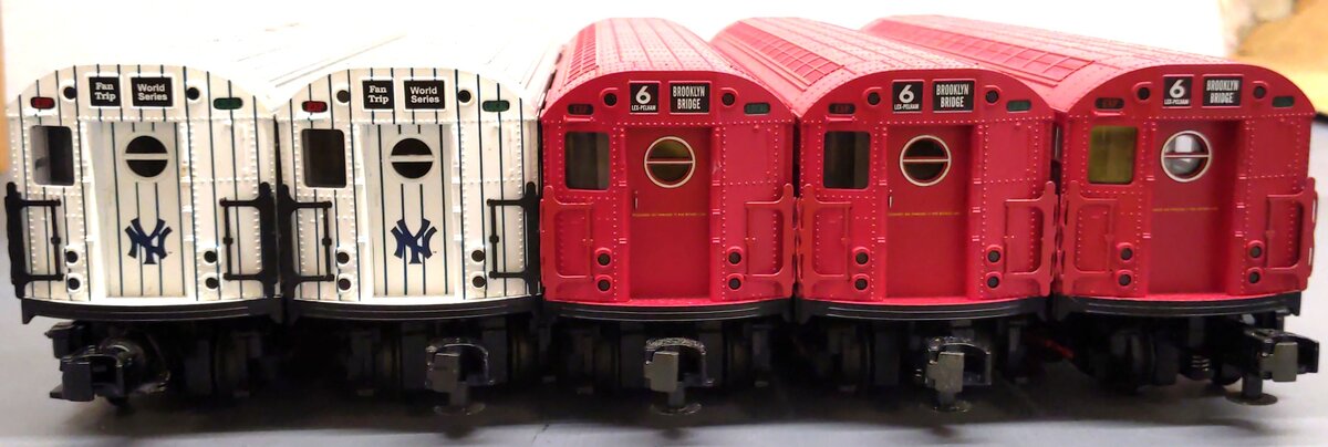 MTH 30-4122-1 Yankees RailKing Subway O Gauge Passenger Train Set w/PS2 EX/Box
