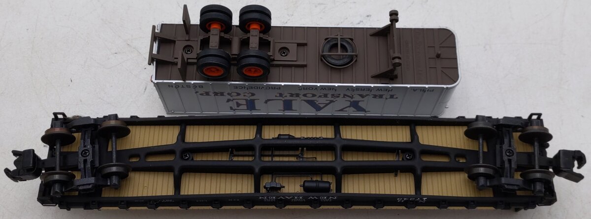 S-Helper 00305-2 S New Haven Flatcar with Yale Trailer EX/Box