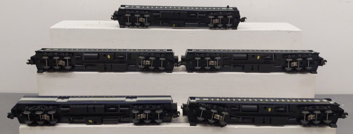 MTH 20-4054 O Scale Baltimore & Ohio 70' Madison Passenger 5 Car Set EX/Box