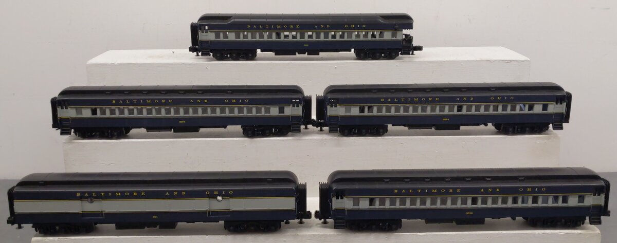 MTH 20-4054 O Scale Baltimore & Ohio 70' Madison Passenger 5 Car Set EX/Box