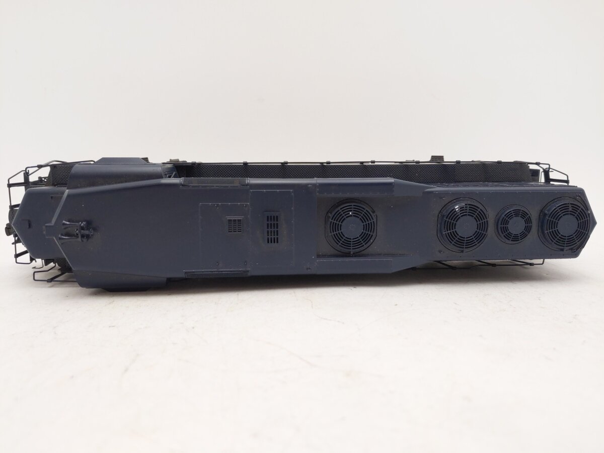 MTH 20-2909-3 O Gauge Baltimore & Ohio GP-30 Diesel Engine (Non-Powered) #6921 EX/Box