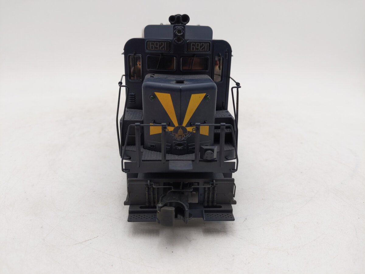 MTH 20-2909-3 O Gauge Baltimore & Ohio GP-30 Diesel Engine (Non-Powered) #6921 EX/Box