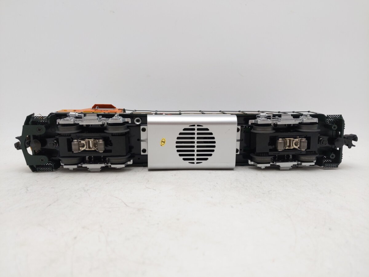 MTH 20-2869-3 BNSF GP-60M Non-Powered Diesel Engine #138 EX/Box