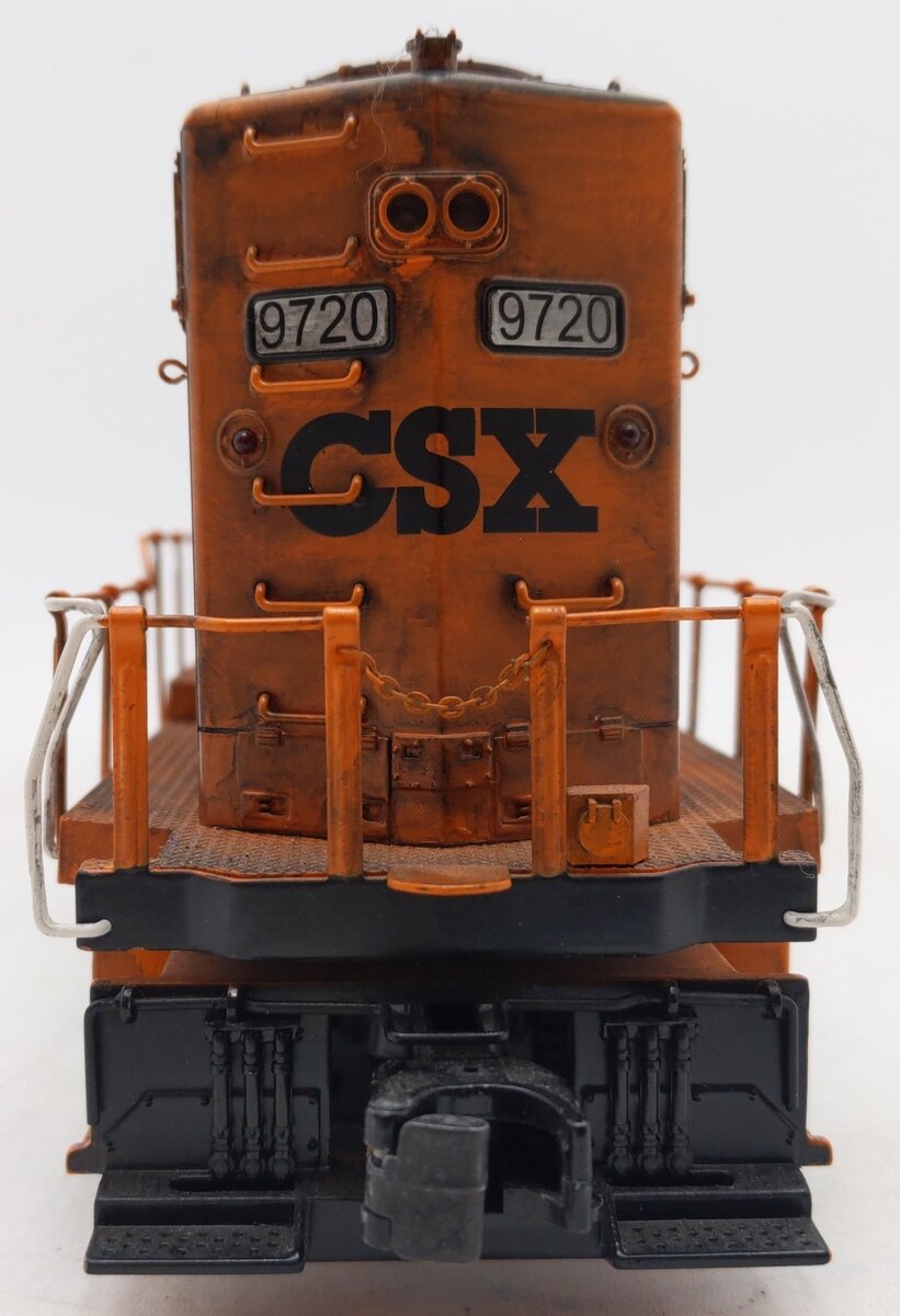 MTH 20-2519-3 Custom Weathered CSX GP-40 Non-Powered Diesel Engine #9720/Box
