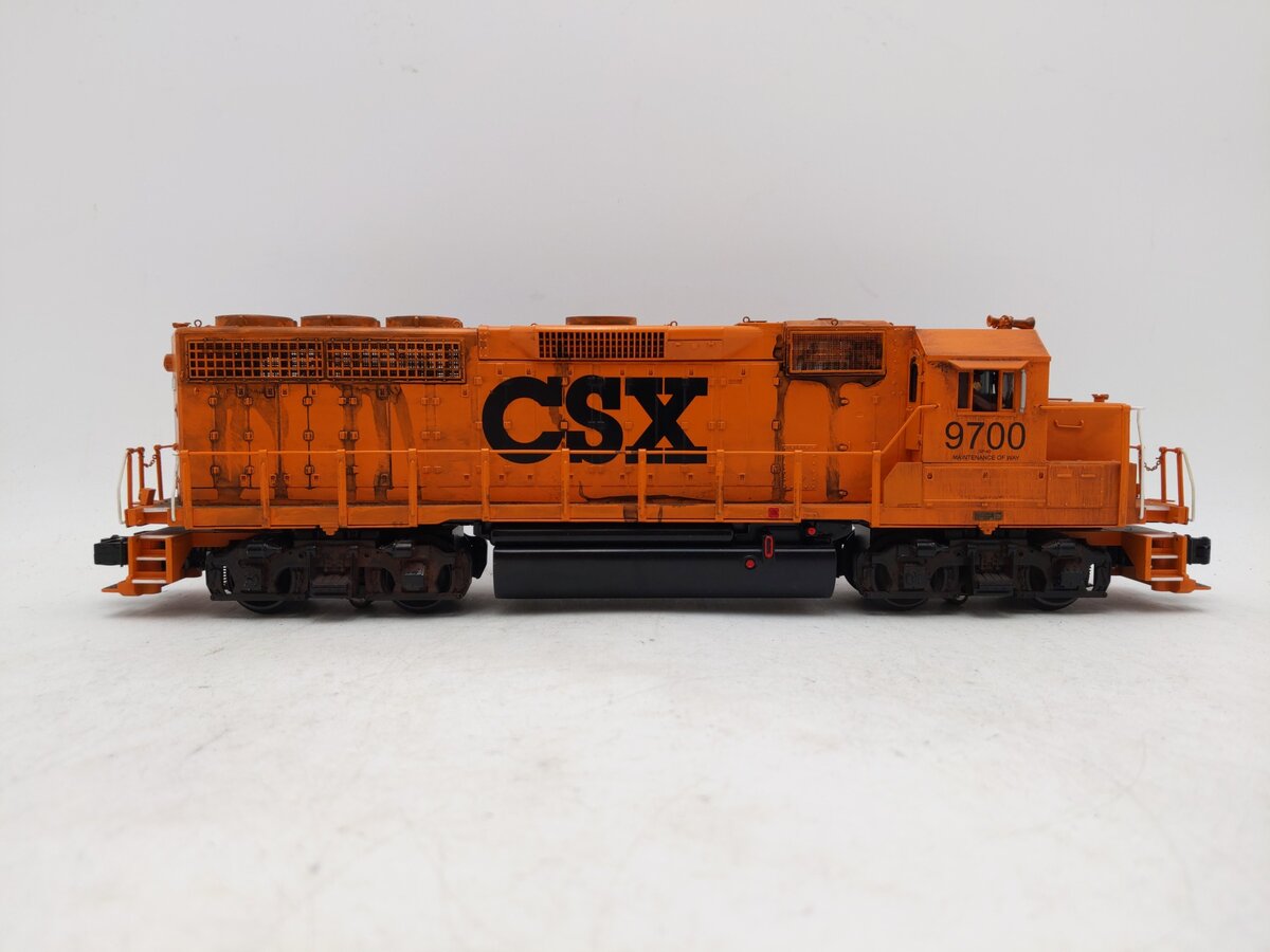 MTH 20-2519-1 O Gauge Custom Weathered CSX GP-40 Diesel Engine w/PS2 #9700/Box