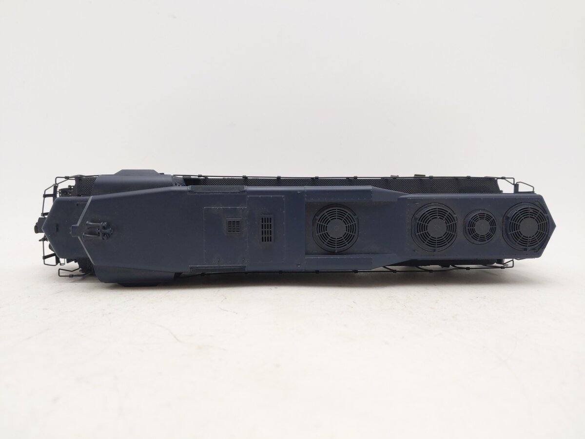 MTH 20-2609-3 O Gauge Baltimore & Ohio GP-30 Diesel Engine (Non-Powered) #6921 EX/Box
