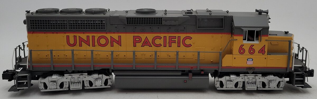 MTH 20-2422-3 Union Pacific GP-40 Non-Powered Diesel Engine #664 LN/Box