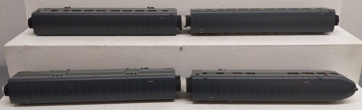 MTH 30-1514P O Union Pacific 4-Car 60' Streamlined Passenger Set LN/Box