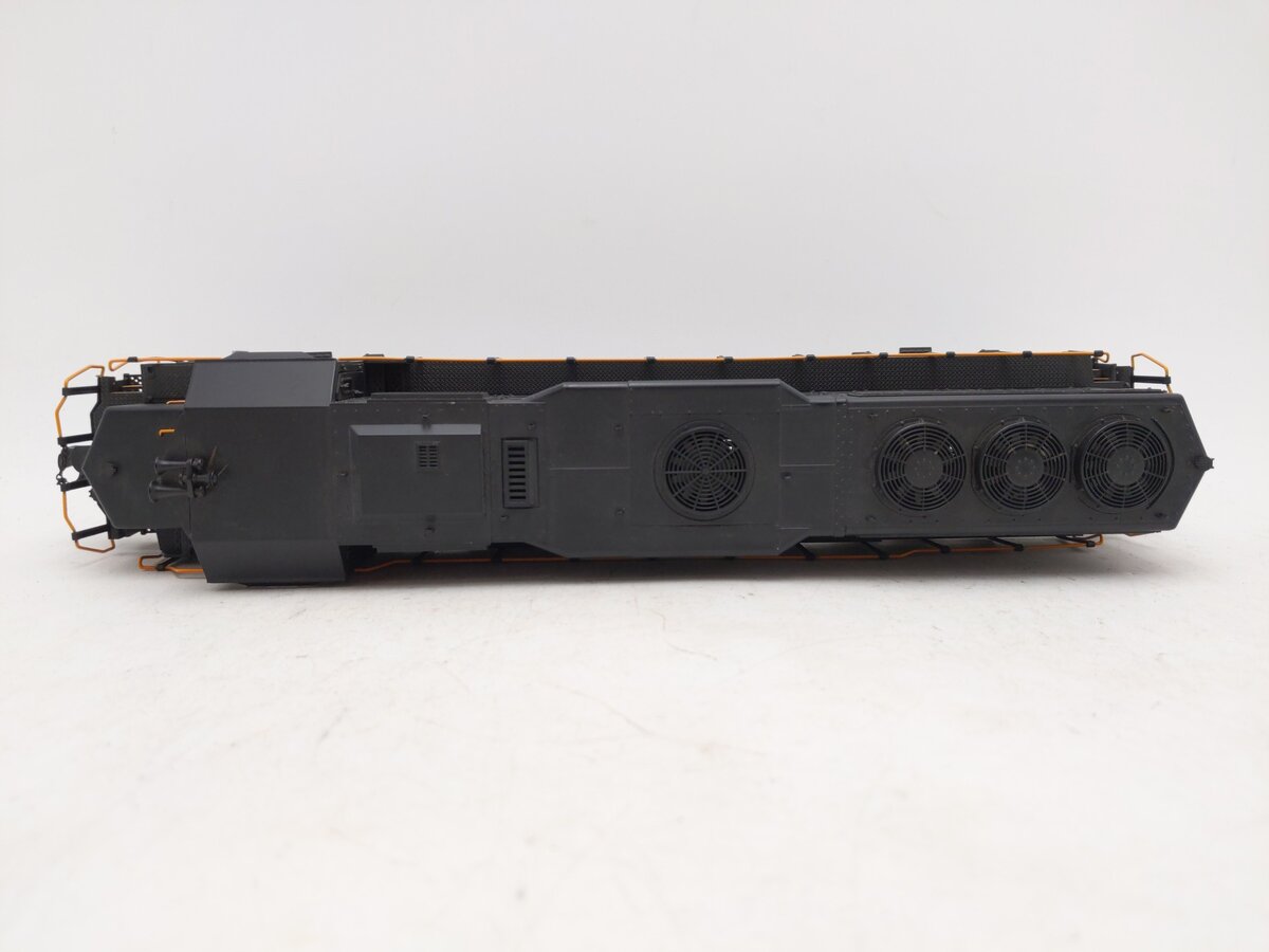 MTH 20-2371-3 New York Central GP-40 Non-Powered Diesel Engine #3030 EX/Box