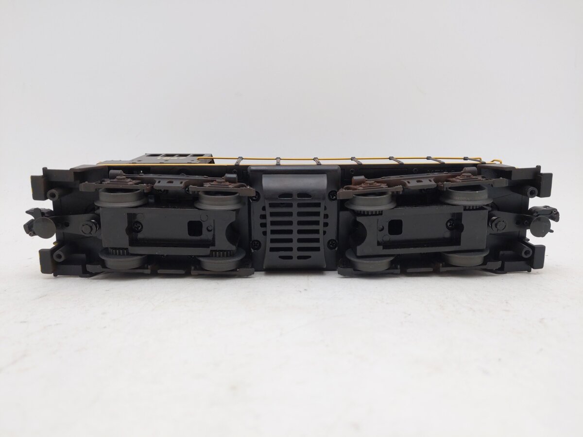 MTH 30-2375-3 O Pittsburgh & Lake Erie SW-1500 Non-Powered Diesel Switcher #1567 EX/Box