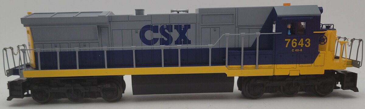 Lionel 6-18214 O Gauge CSX Dash 8 Diesel Locomotive with Horn #7500 EX/Box