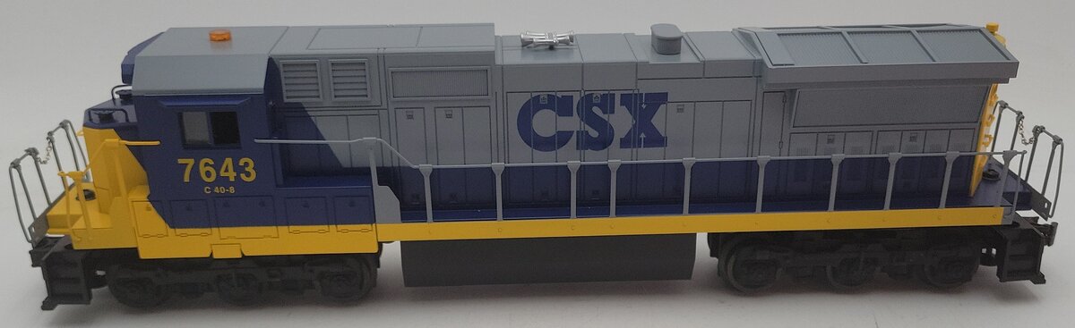Lionel 6-18214 O Gauge CSX Dash 8 Diesel Locomotive with Horn #7500 EX/Box