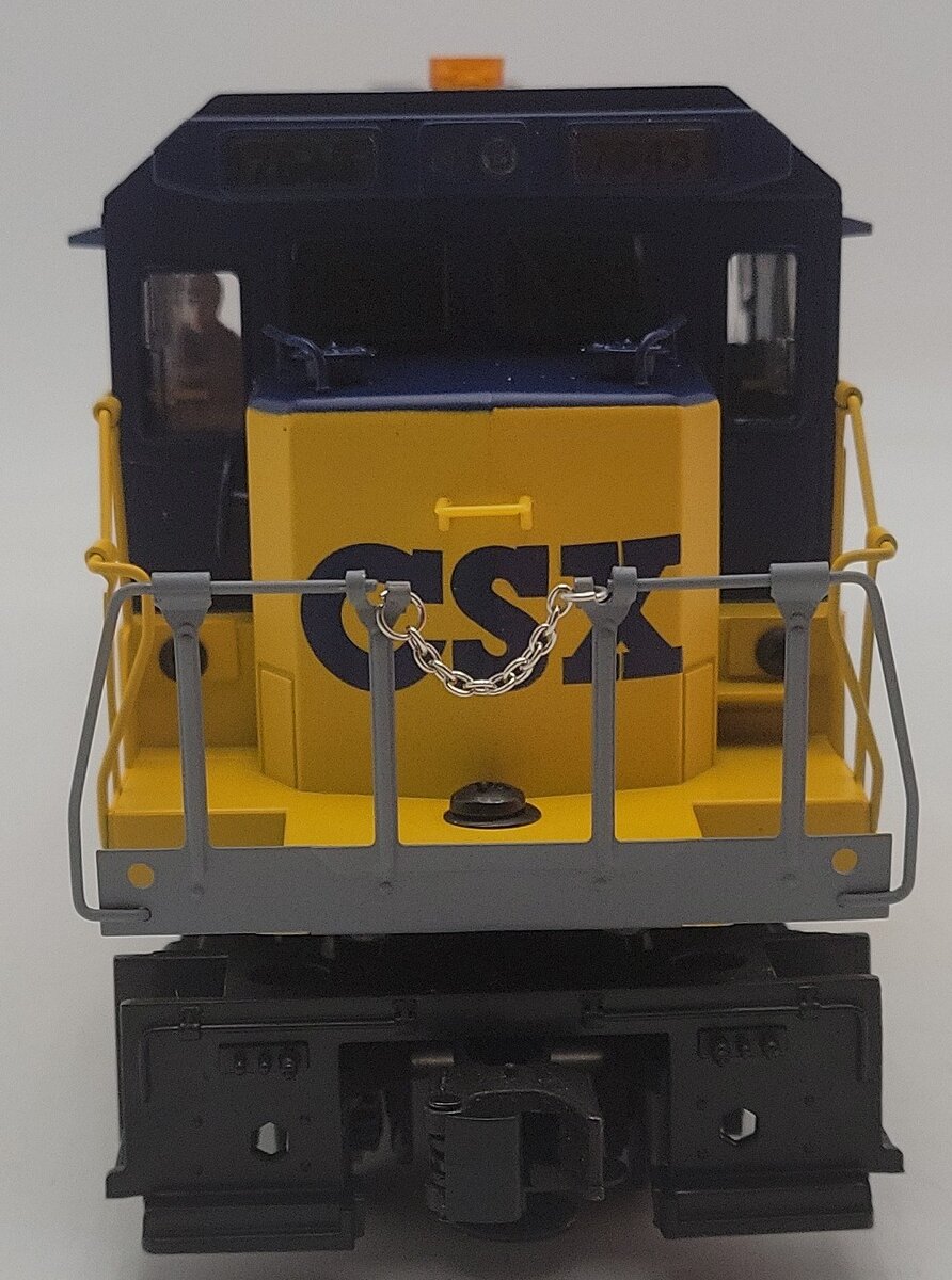 Lionel 6-18214 O Gauge CSX Dash 8 Diesel Locomotive with Horn #7500 EX/Box