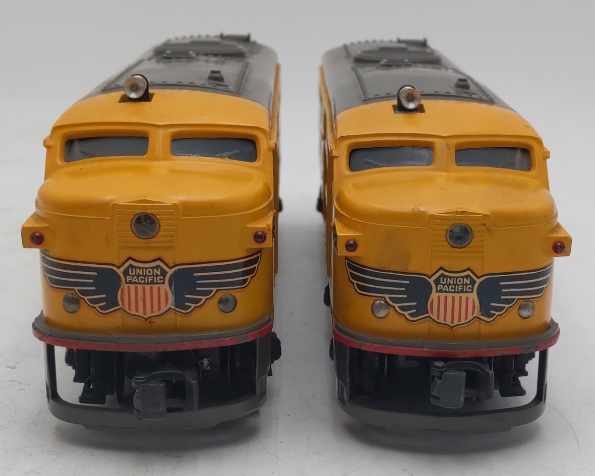 Lionel 2023 Vintage O Union Pacific Alco AA Diesel Locomotive Set EX/Box