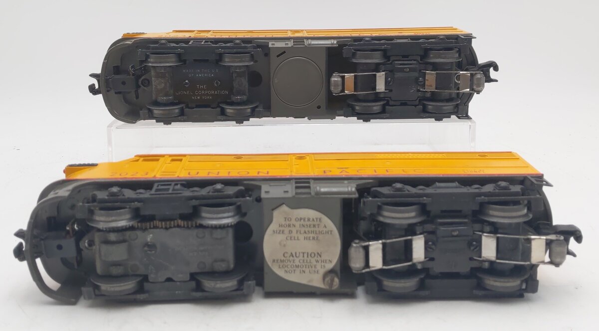 Lionel 2023 Vintage O Union Pacific Alco AA Diesel Locomotive Set EX/Box