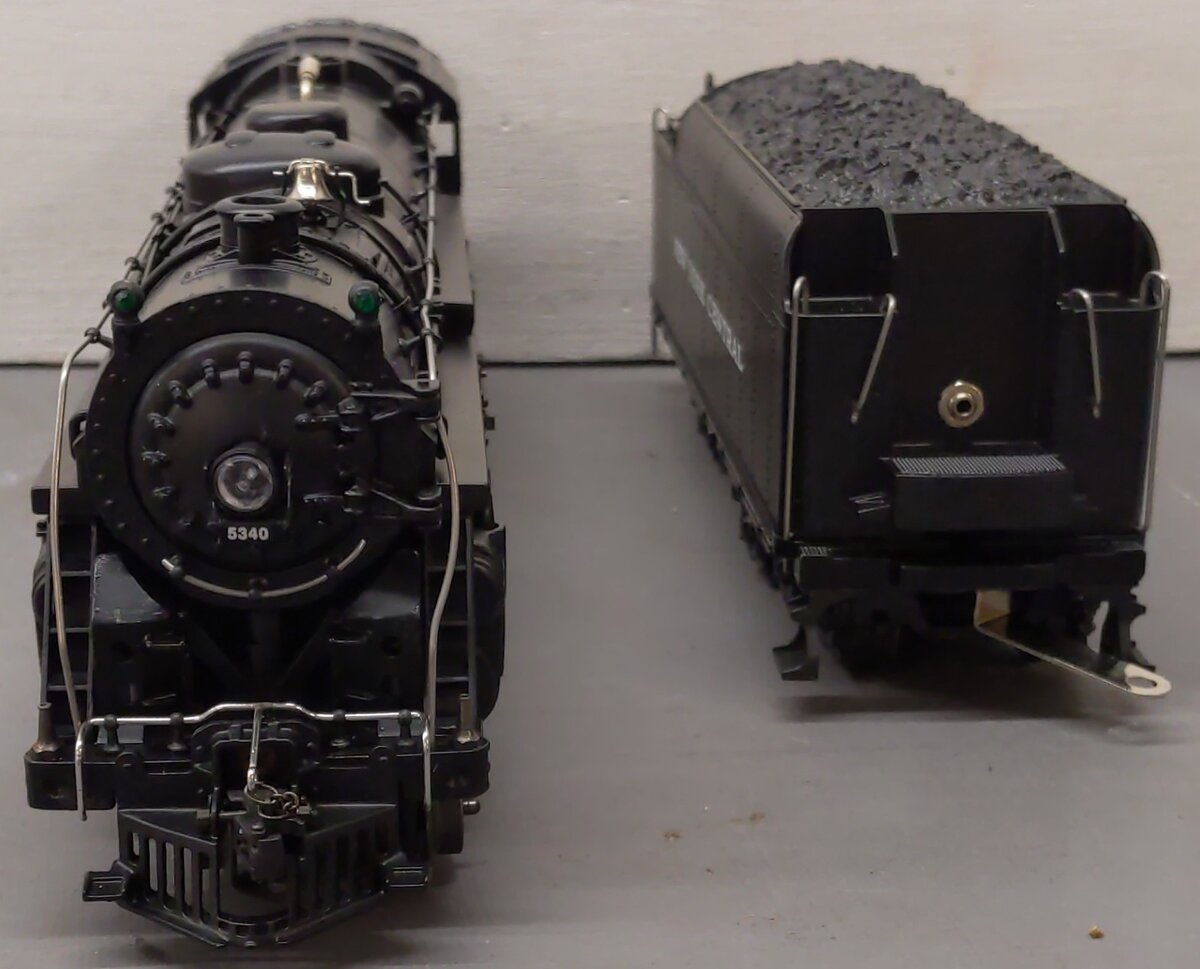 Lionel 6-18005 O NYC 4-6-4 700E Hudson Steam & Tender #5340 w/ Display Case EX/Box