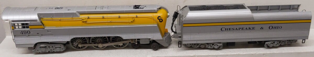 Lionel 6-18043 O Chesapeake & Ohio Streamlined Hudson & Tender #490 with RSII EX/Box