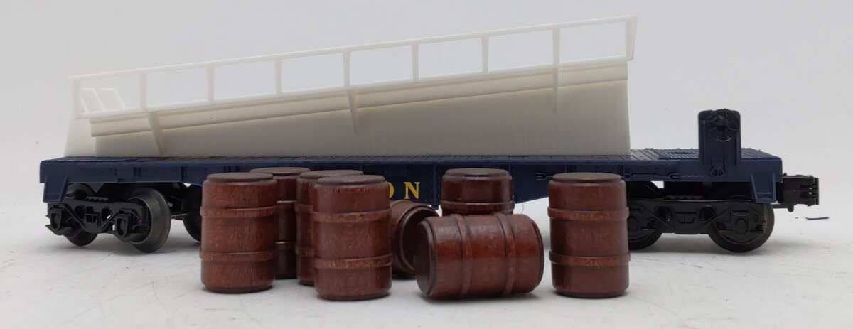 Lionel 6-16301 O Gauge Barrel Ramp Car NIB