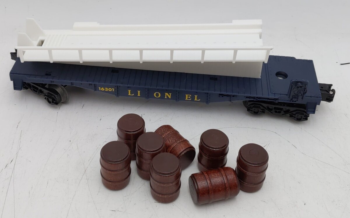 Lionel 6-16301 O Gauge Barrel Ramp Car NIB
