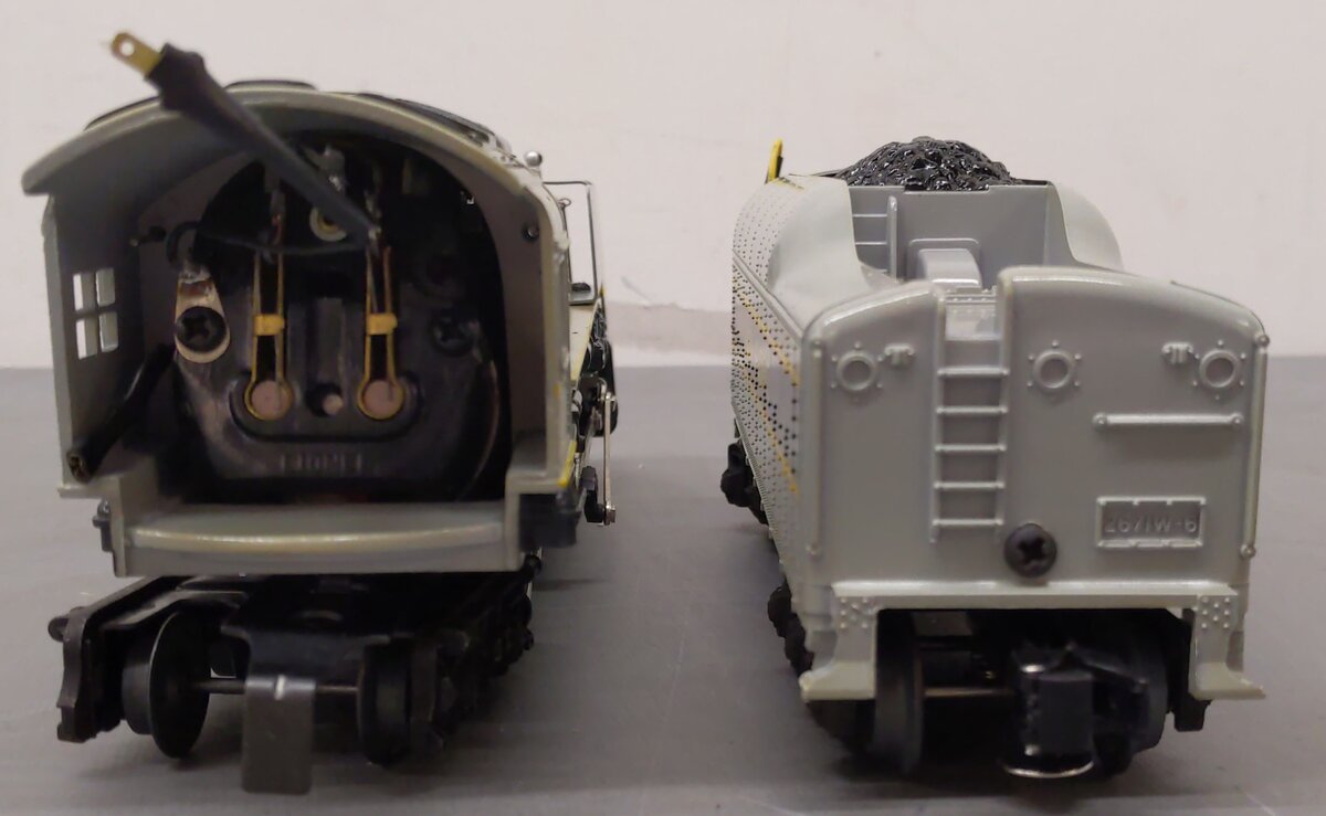 Lionel 6-8002 O Union Pacific Berkshire 2-8-4 Steam Locomotive & Tender #8002 EX/Box