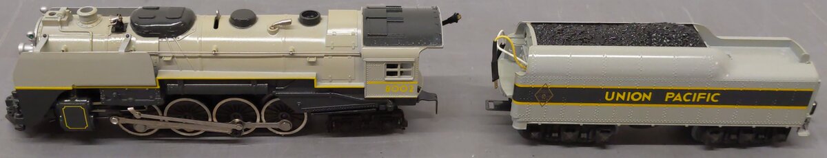 Lionel 6-8002 O Union Pacific Berkshire 2-8-4 Steam Locomotive & Tender #8002 EX/Box