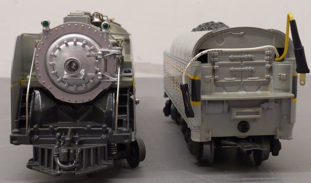 Lionel 6-8002 O Union Pacific Berkshire 2-8-4 Steam Locomotive & Tender #8002 EX/Box