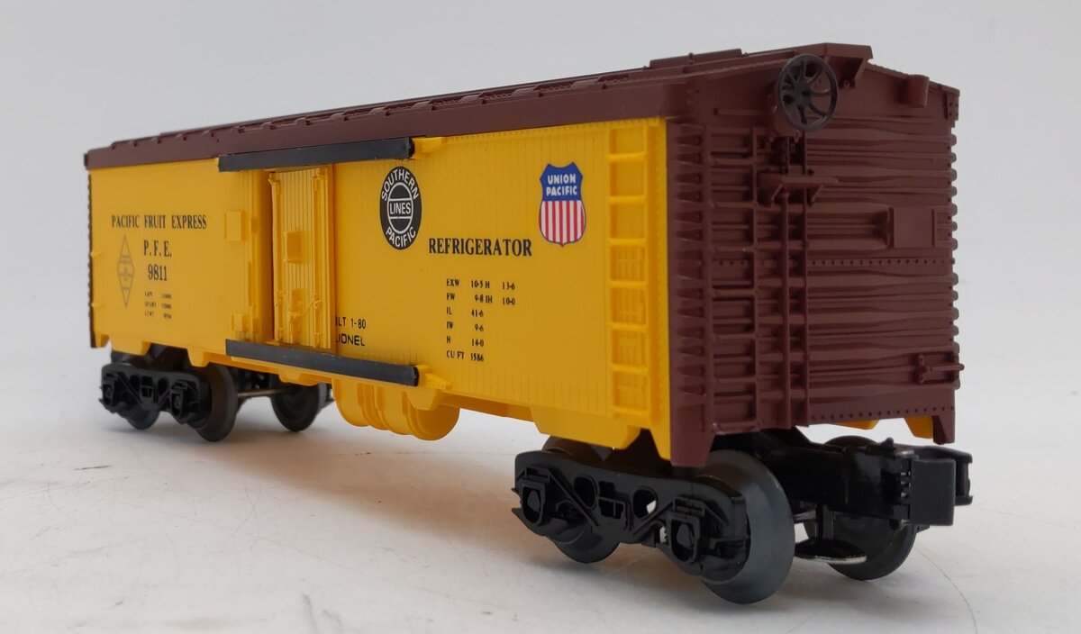 Lionel 6-9811 O Gauge SP/UP FARR Pacific Fruit Express Reefer Car #9811 LN/Box