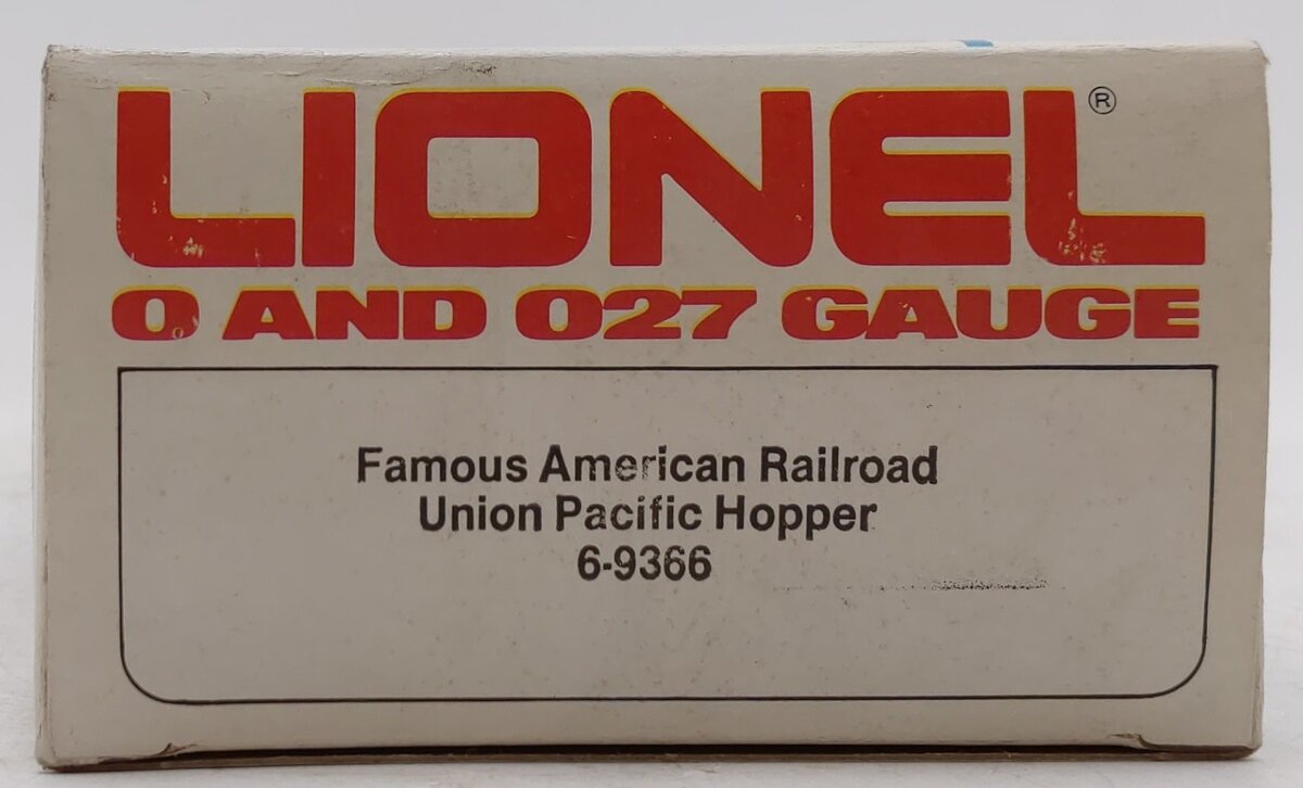 Lionel 6-9366 O Gauge Union Pacific Covered 4-Bay Hopper #9366 NIB