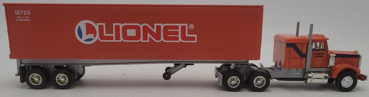 Lionel 6-12725 O Lionel Tractor and Trailer EX/Box
