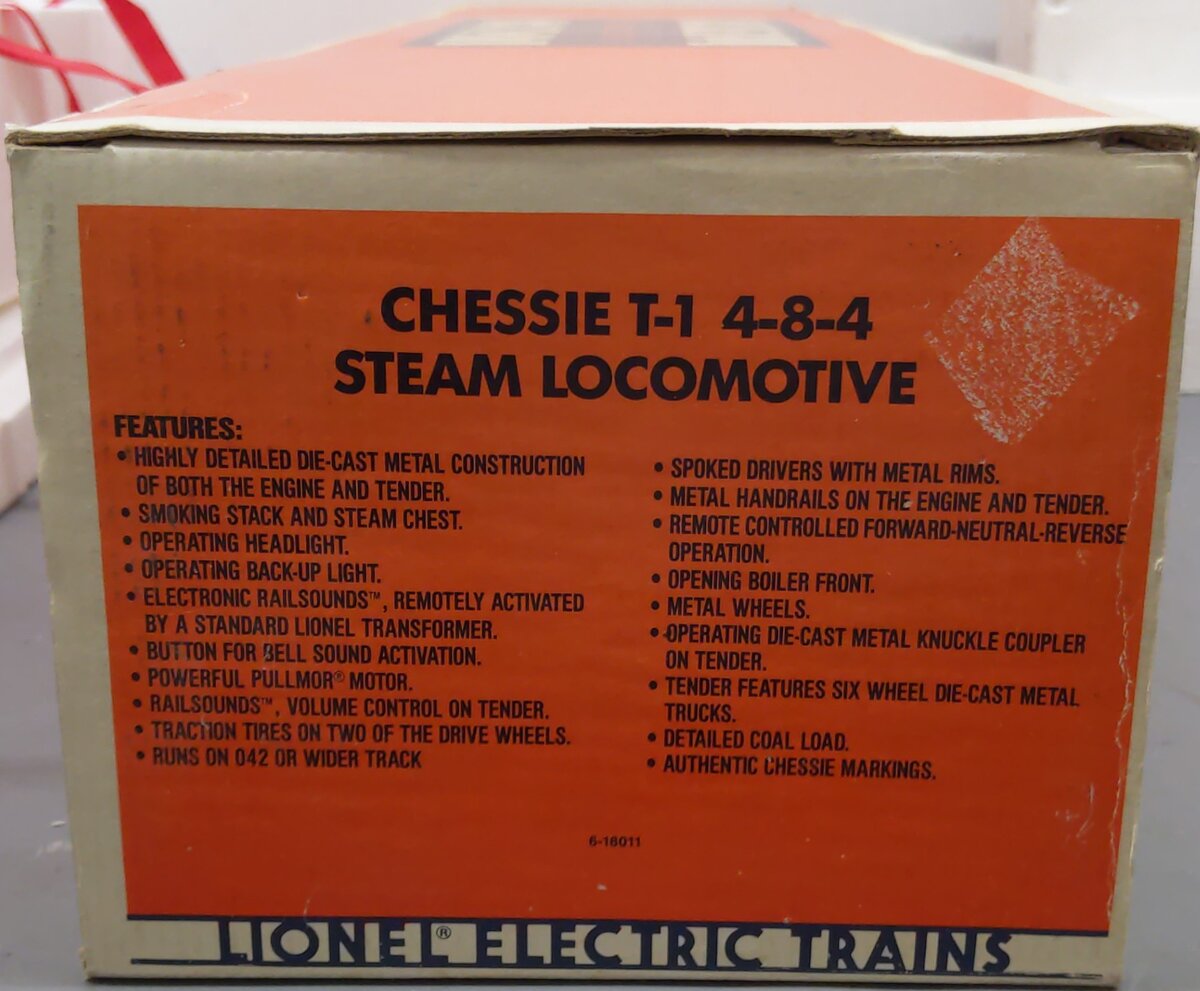 Lionel 6-18011 O Gauge Chessie 4-8-4 T1 Steam Locomotive & Tender #2101 EX/Box