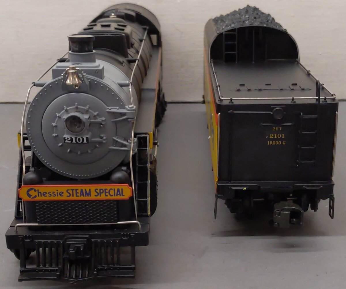 Lionel 6-18011 O Gauge Chessie 4-8-4 T1 Steam Locomotive & Tender #2101 EX/Box