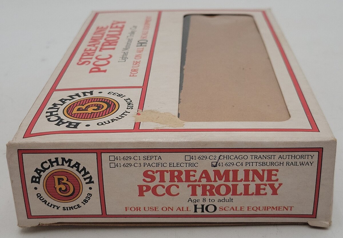 Bachmann 41-629-C4 HO Scale Pittsburgh Railways Streamline PCC Trolley #1451 EX/Box