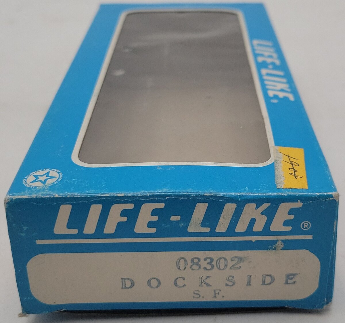 Life Like 8302 HO Atchison, Topeka & Santa Fe Dockside Locomotive