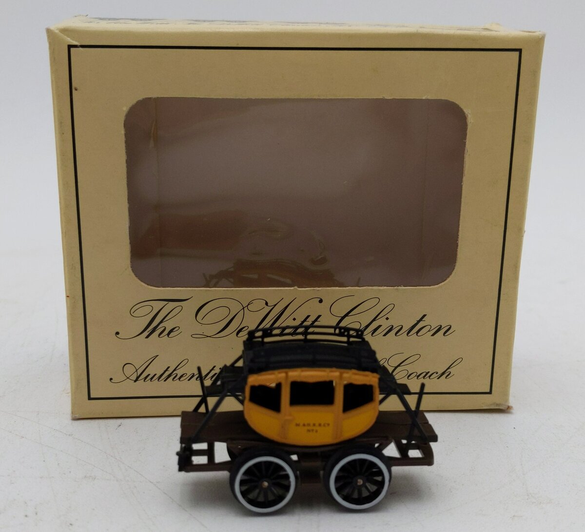 Bachmann 43-1045 HO Scale DeWitt Clinton Scale Coach Car EX/Box