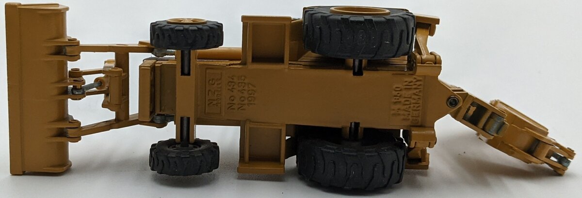 NZG 435 1:50 Scale Caterpillar 416C Backhoe Loader NEW