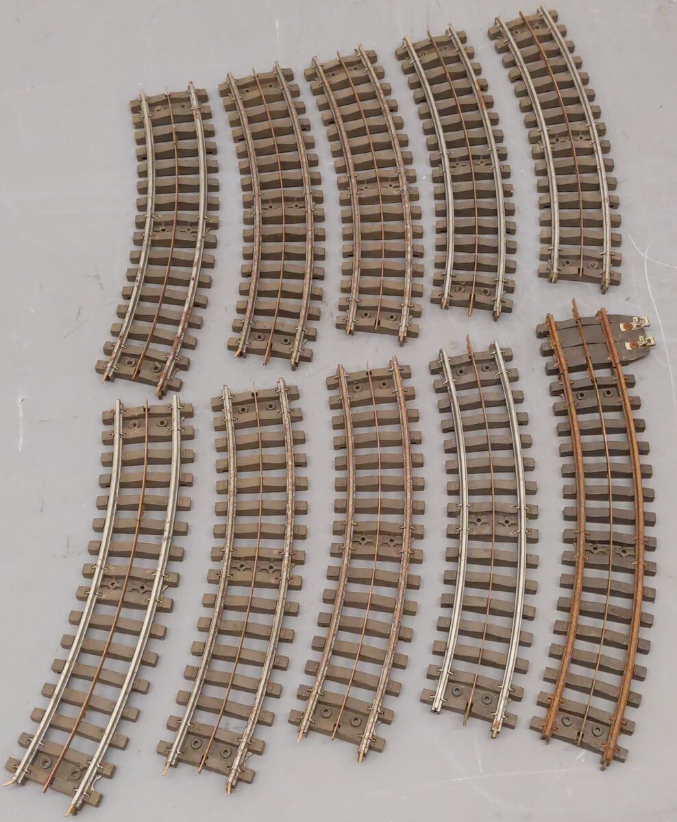 Lionel 49 Vintage O "Super O" Insulated Curved Track (Quantity of 10)