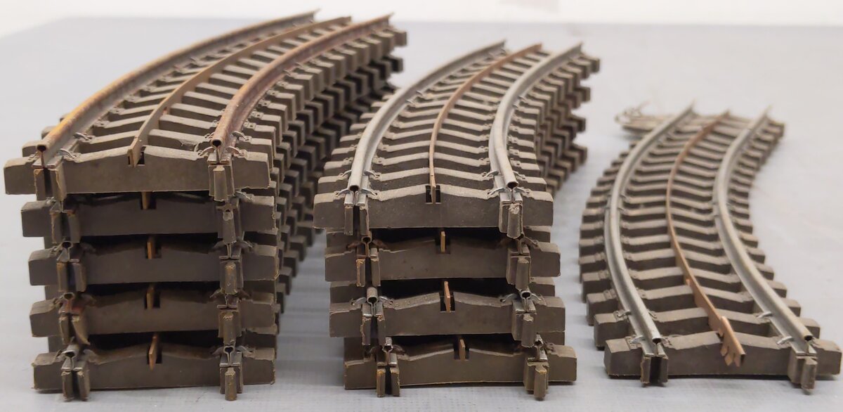 Lionel 49 Vintage O "Super O" Insulated Curved Track (10)