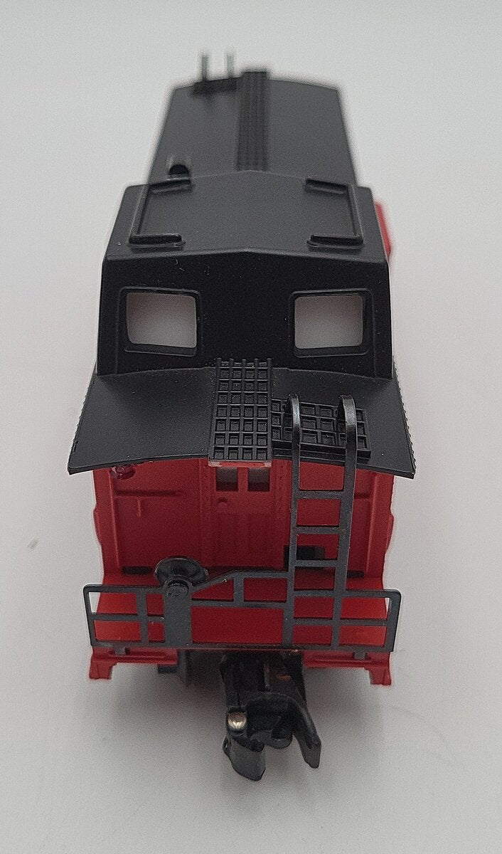 American Flyer 4-9401 S Gauge Baltimore & Ohio Bay Window Illuminated Caboose EX/Box