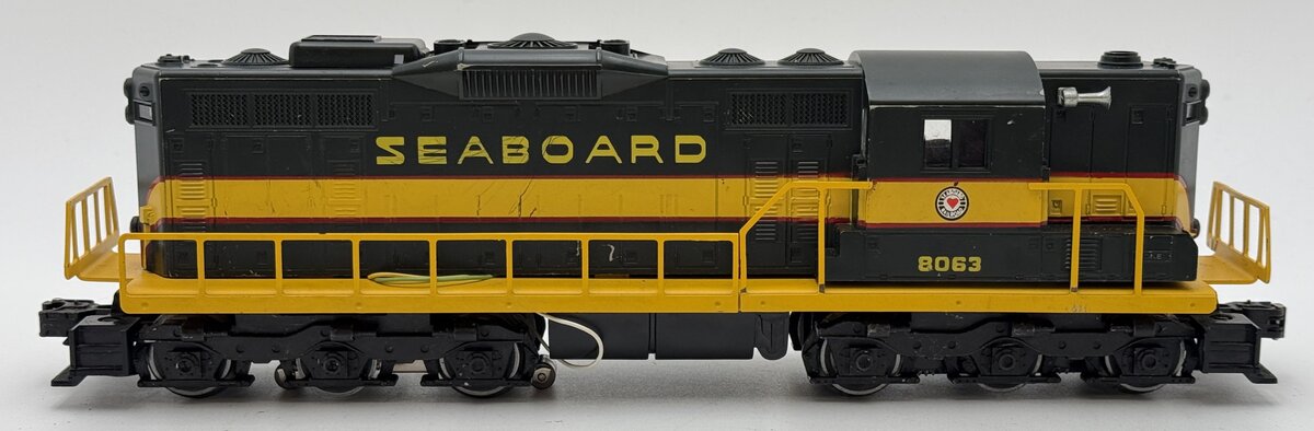 Lionel 6-8063 O Gauge Seaboard Coast Line SD-9 Diesel Locomotive #8063 VG
