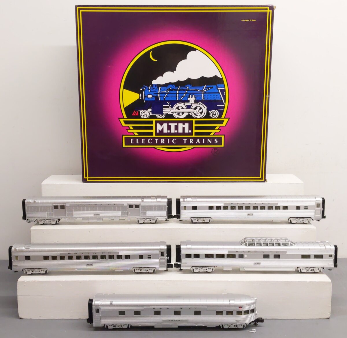 MTH 20-6543 O Santa Fe 70' Streamlined Passenger Car Set (Set of 5) EX/Box