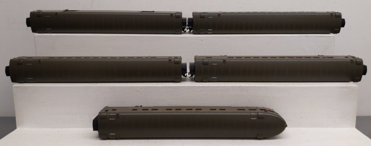 MTH 20-6536 O Gauge Chicago North Western 70' Streamlined Passenger Car Set EX/Box