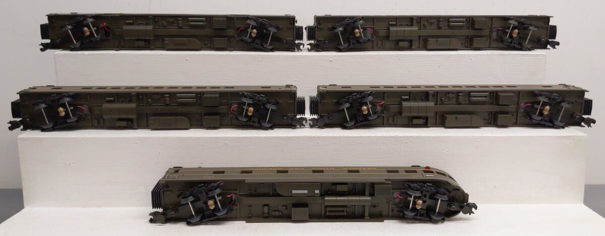 MTH 20-6536 O Gauge Chicago North Western 70' Streamlined Passenger Car Set EX/Box