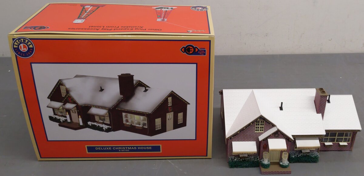 Lionel 6-84795 O Deluxe Christmas House Building EX/Box