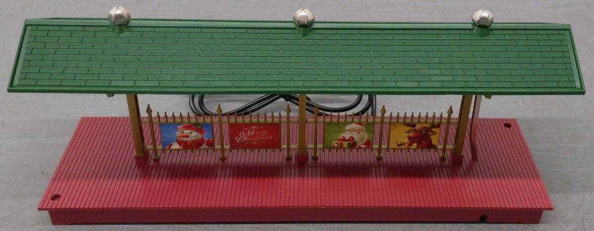 Lionel 6-84372 O Christmas Station Platform EX/Box