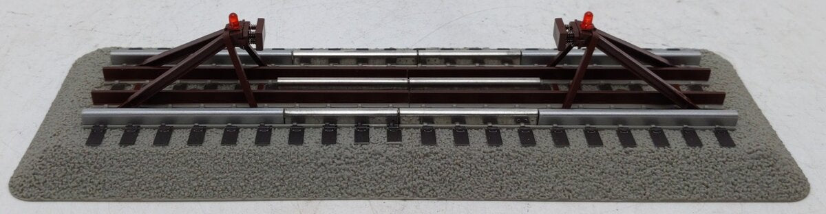 Lionel 6-12035 O Gauge FasTrack Lighted Bumpers (Pack of 2) EX/Box