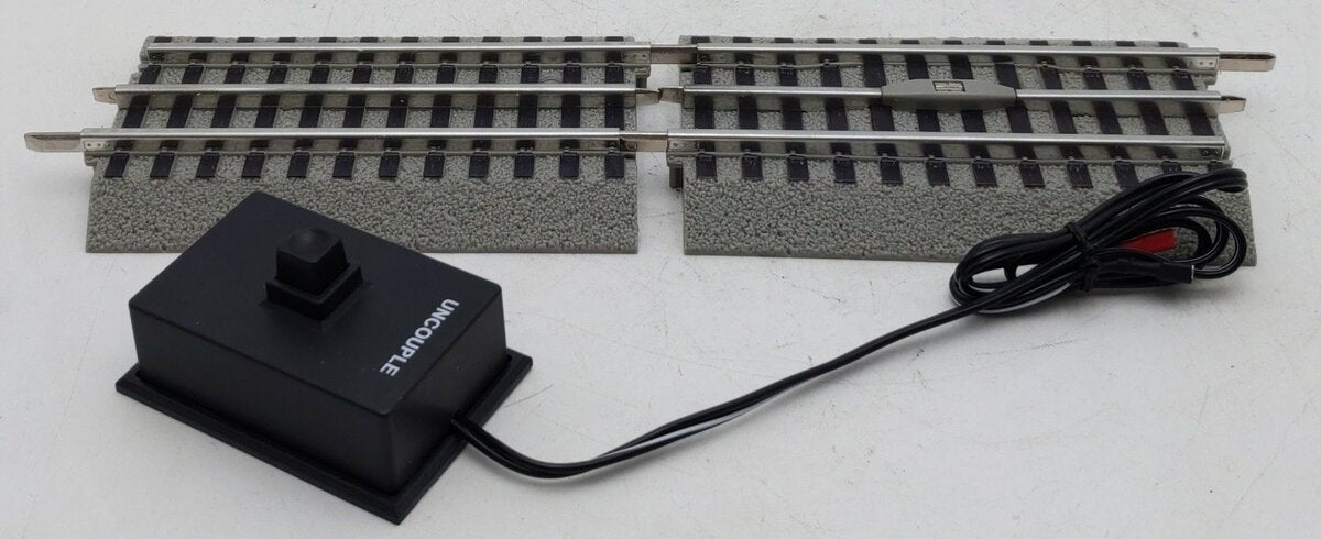 Lionel 6-12020 O Gauge FasTrack Uncoupling Track EX/Box