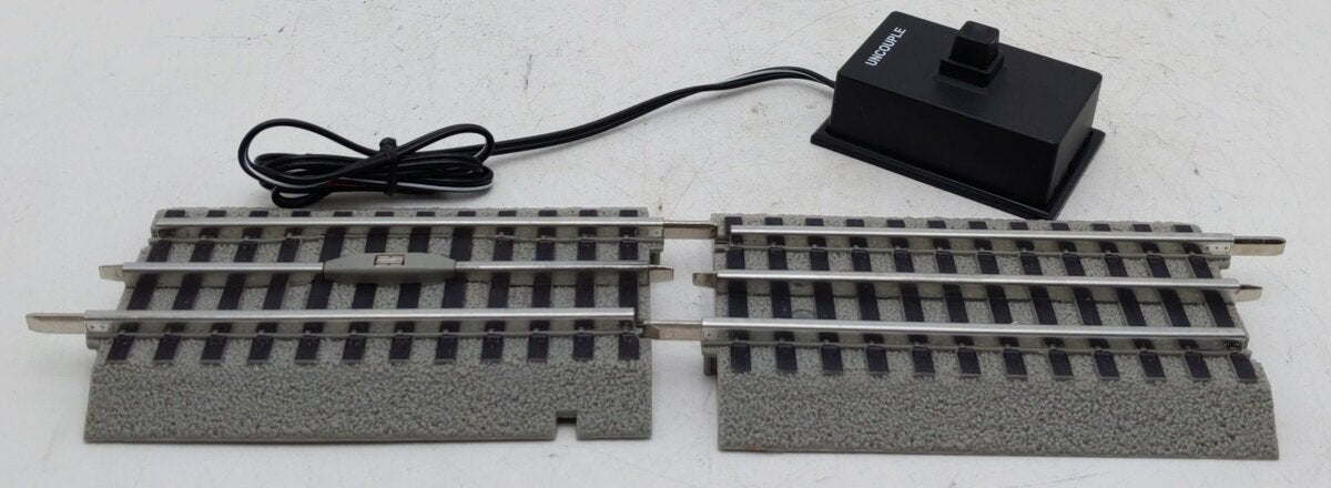 Lionel 6-12020 O Gauge FasTrack Uncoupling Track EX/Box